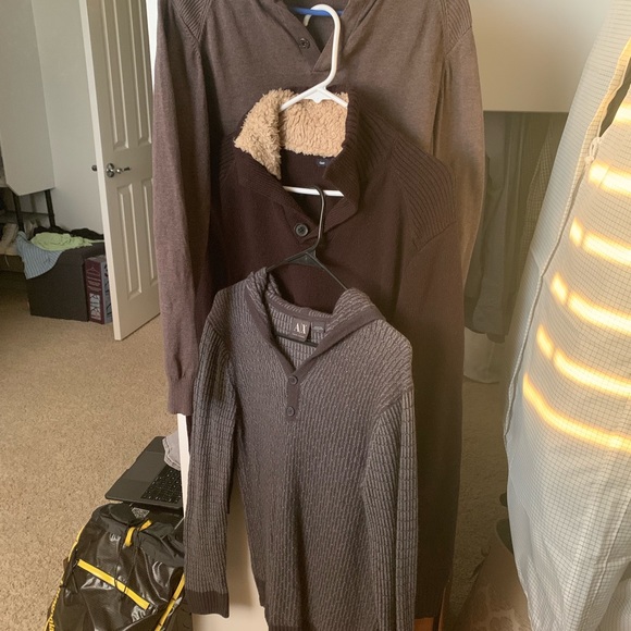 Sweaters bundle - Picture 2 of 6